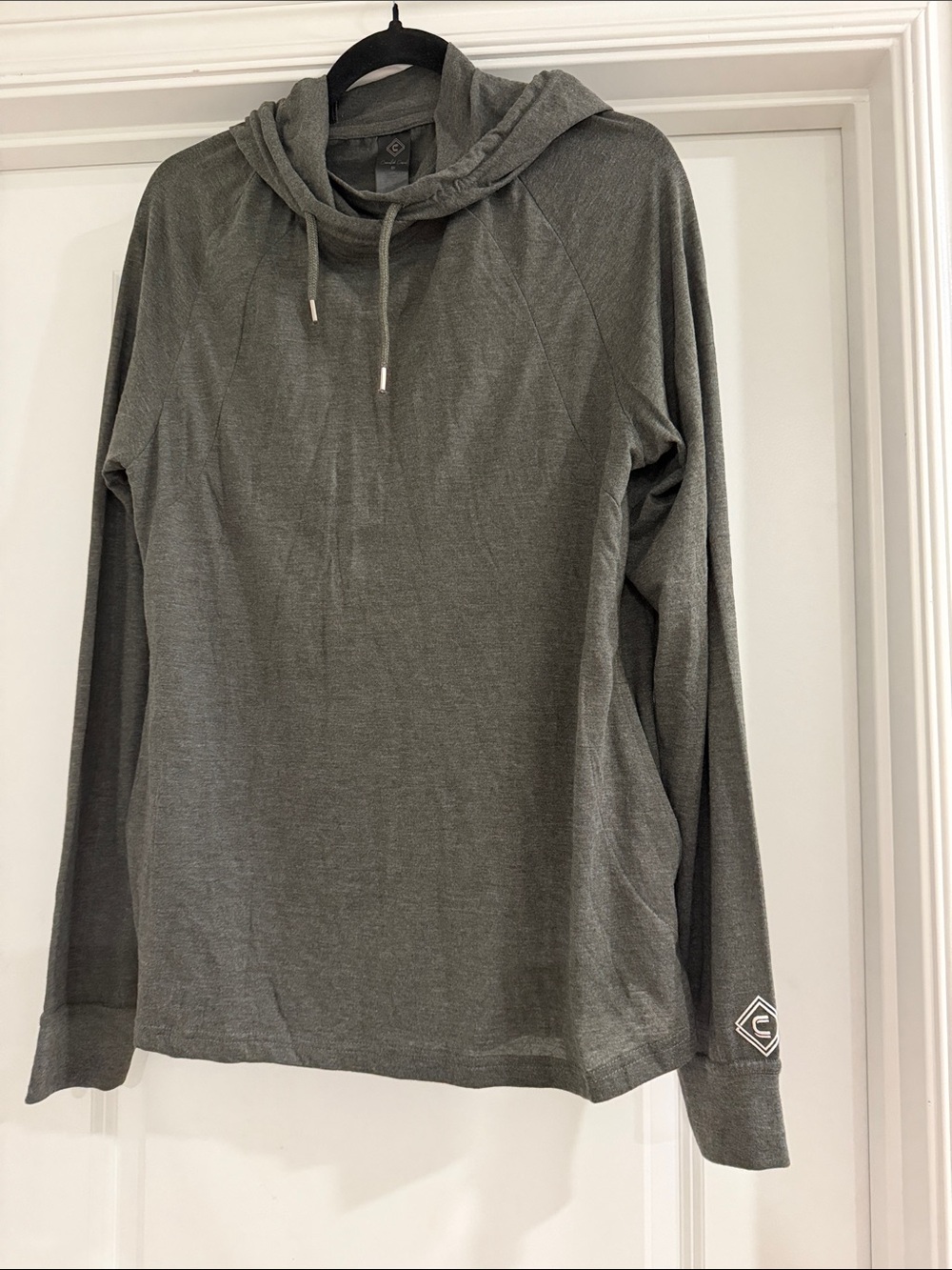 Girls with Guns Lightweight Long-Sleeve Hooded Shirt